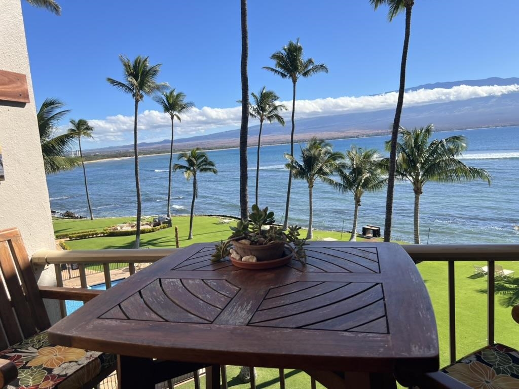 70 HAUOLI St Unit: 404