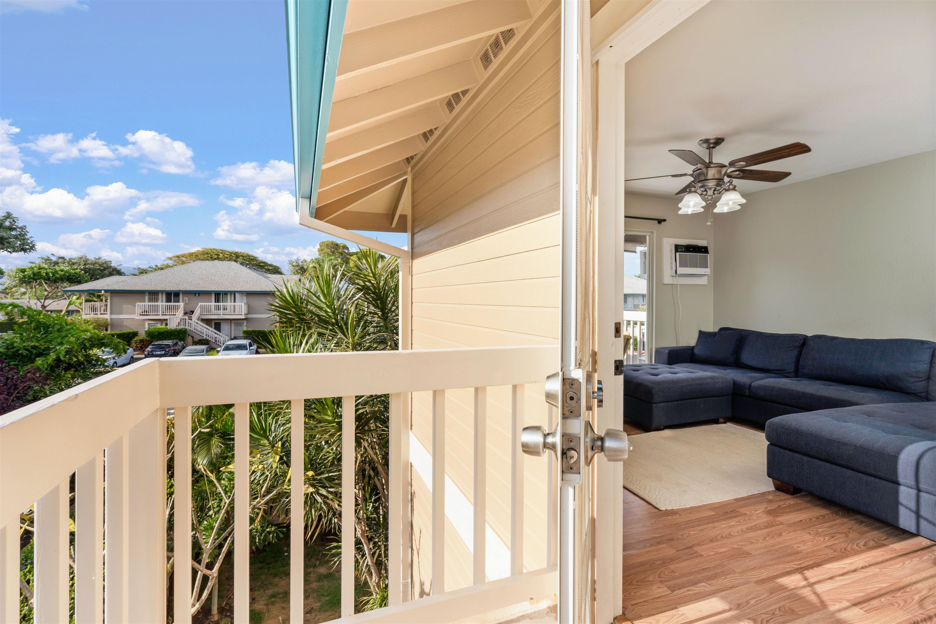 480 Kenolio Rd Unit: 11-206