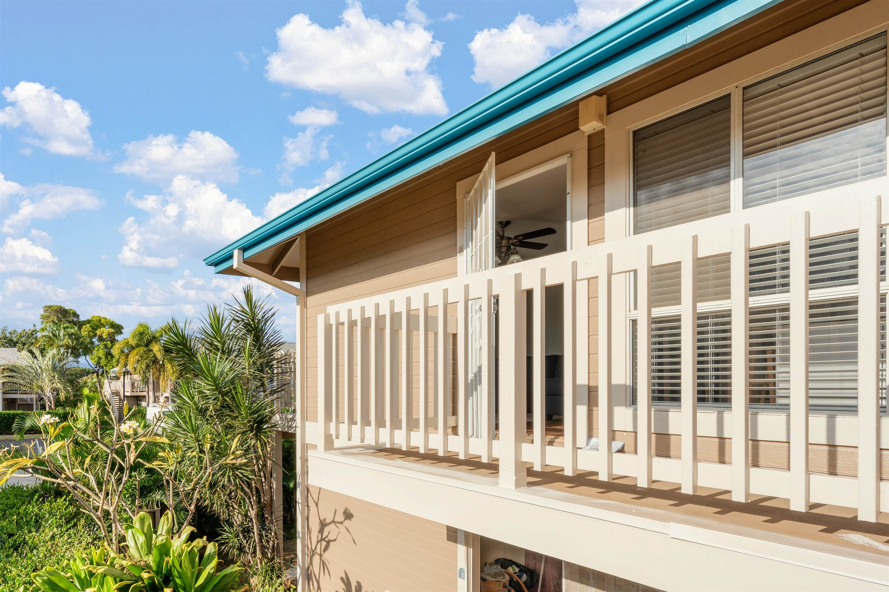 480 Kenolio Rd Unit: 11-206