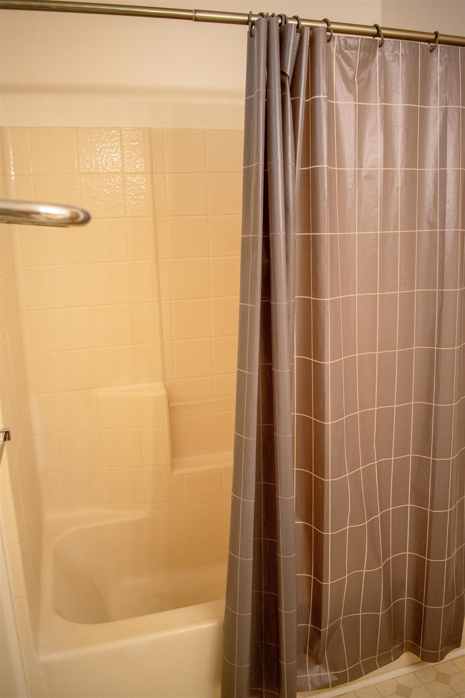 64 Kunihi Ln Unit: 324