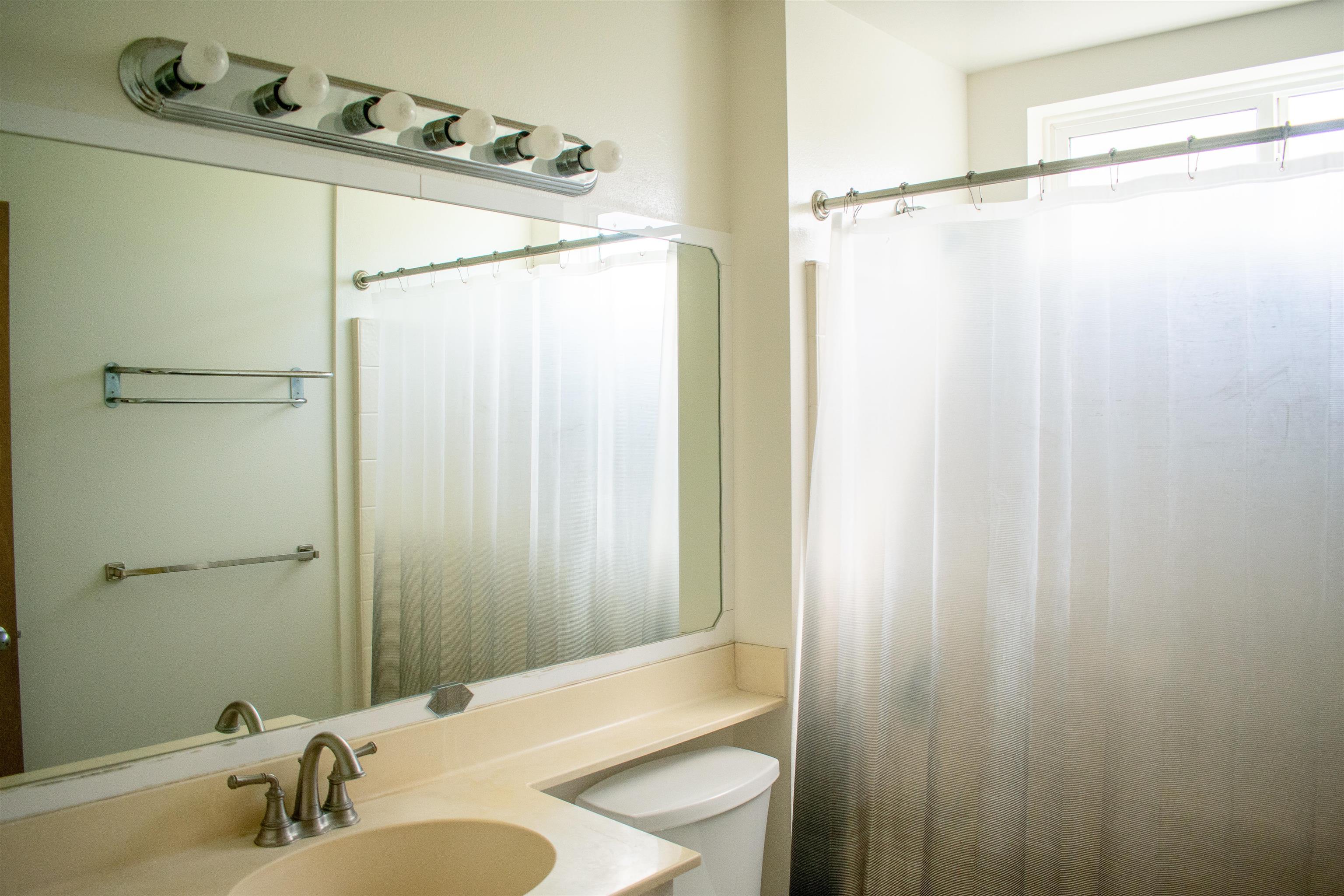 64 Kunihi Ln Unit: 324