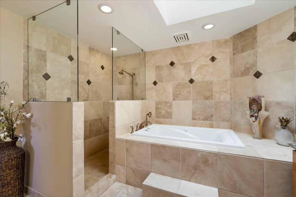 50 PUU ANOANO St Unit: 2204