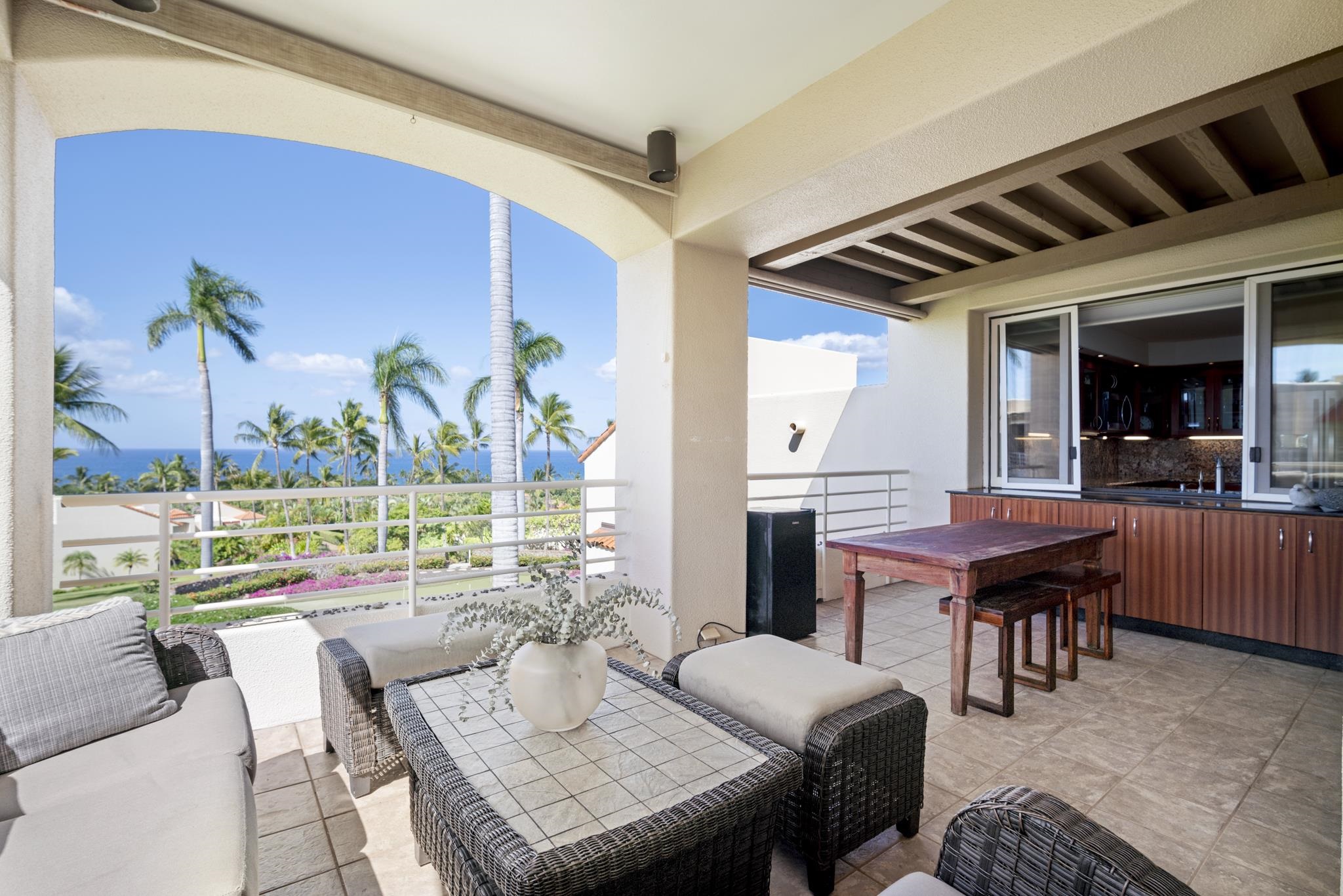 3150 WAILEA ALANUI Dr Unit: 3202