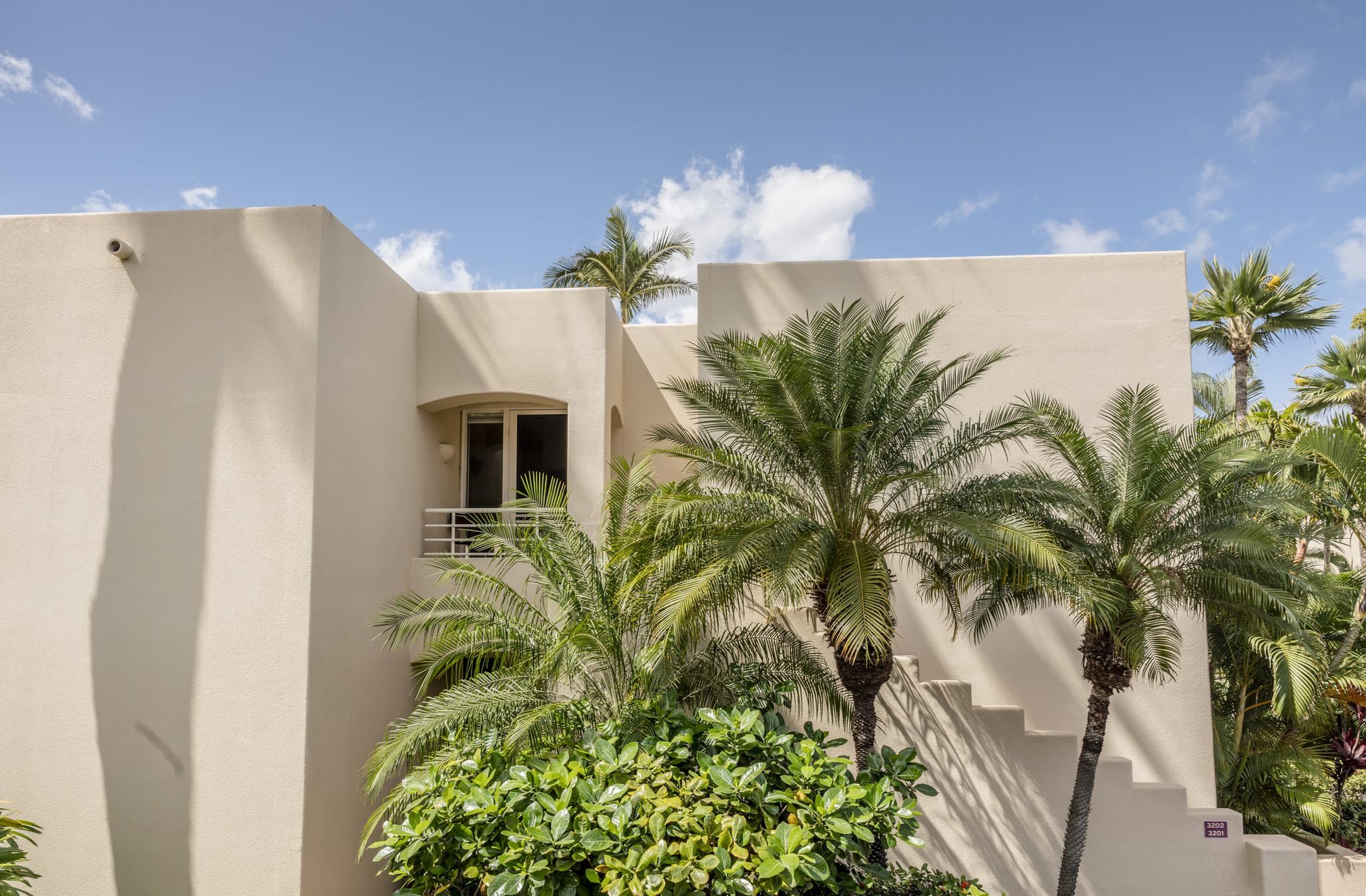 3150 WAILEA ALANUI Dr Unit: 3202