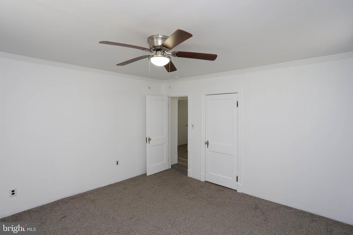 714 Oakwood Rd