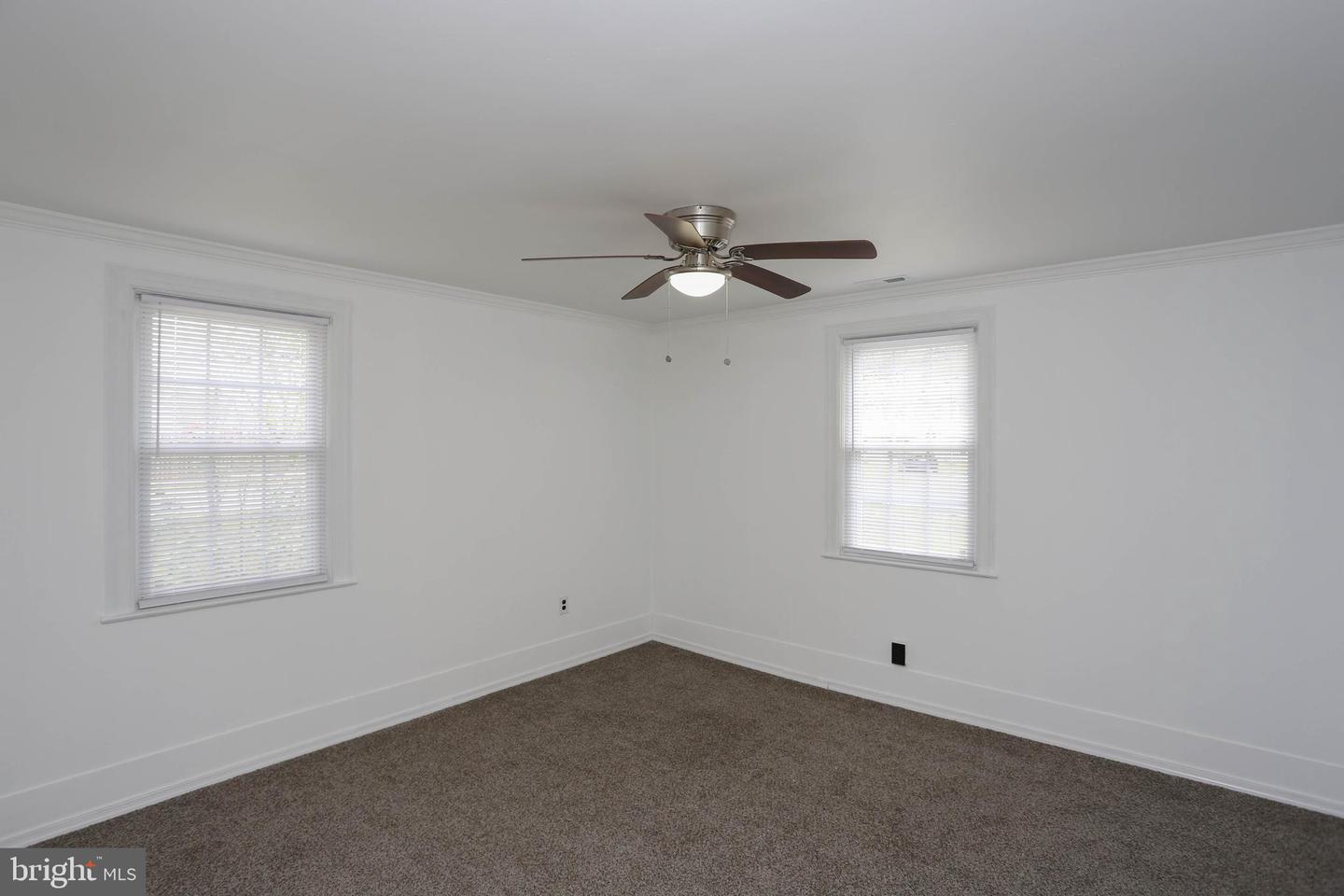 714 Oakwood Rd