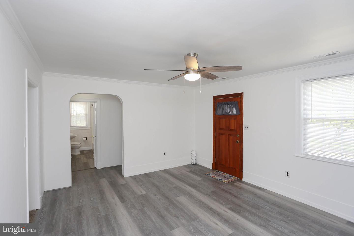 714 Oakwood Rd