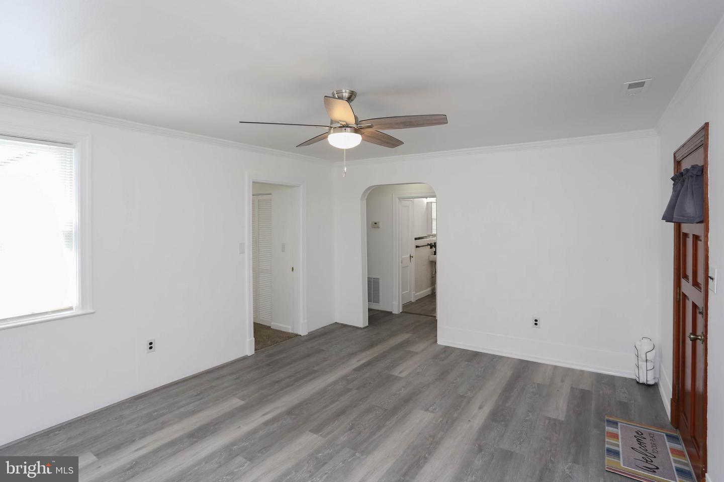 714 Oakwood Rd