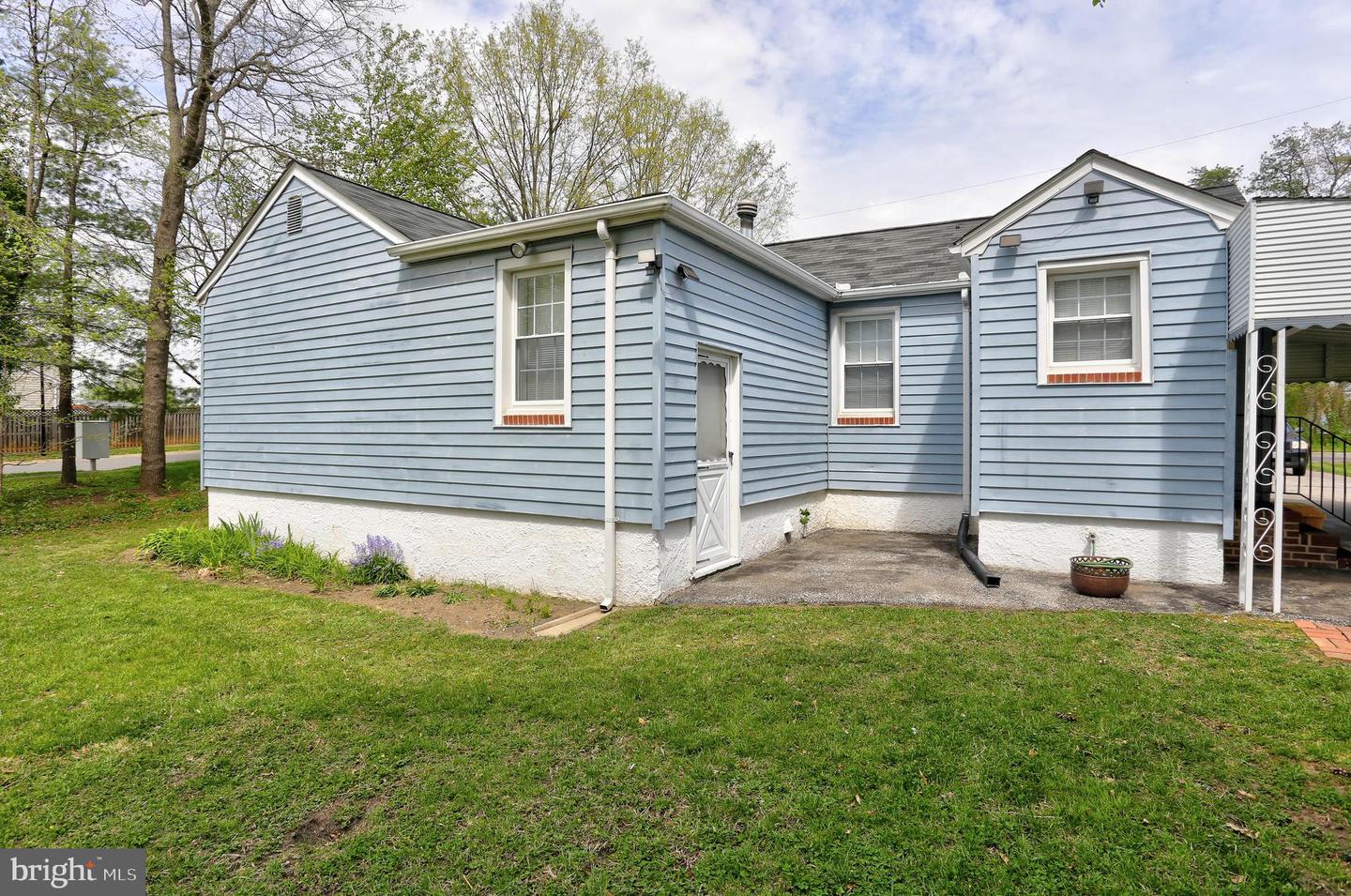 714 Oakwood Rd