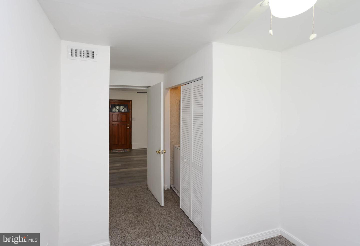 714 Oakwood Rd