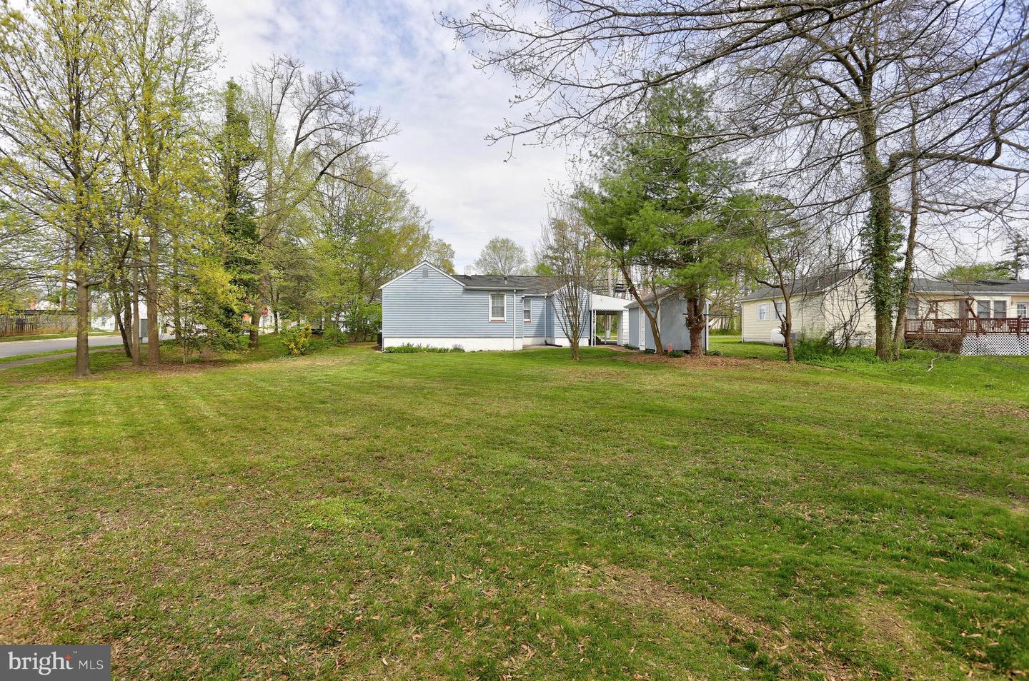 714 Oakwood Rd