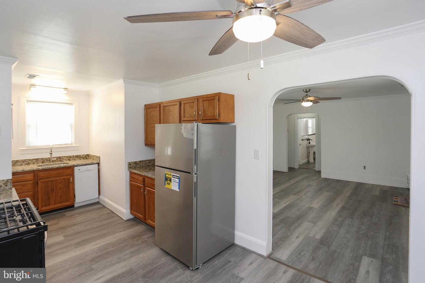 714 Oakwood Rd