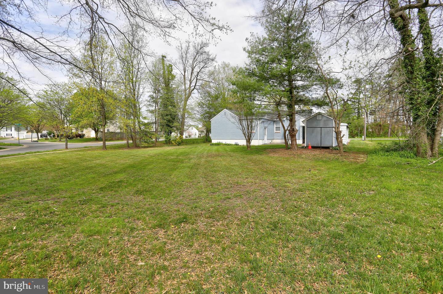 714 Oakwood Rd
