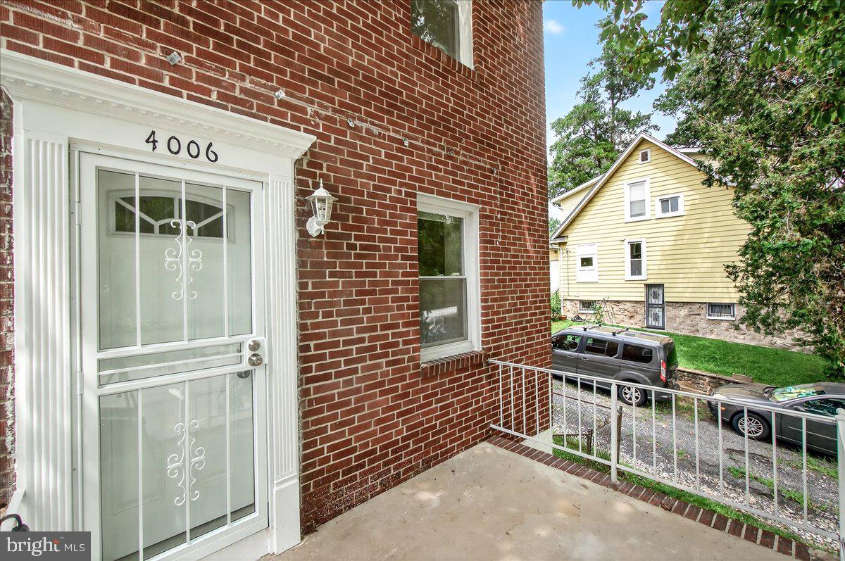 4006 Greenspring Ave
