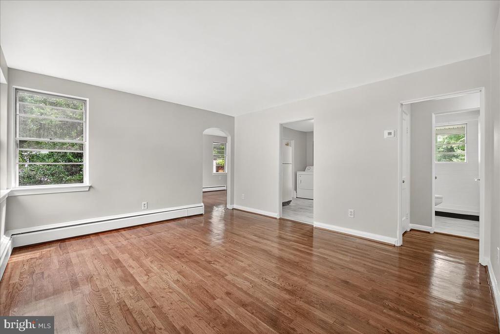 702 Westover Rd