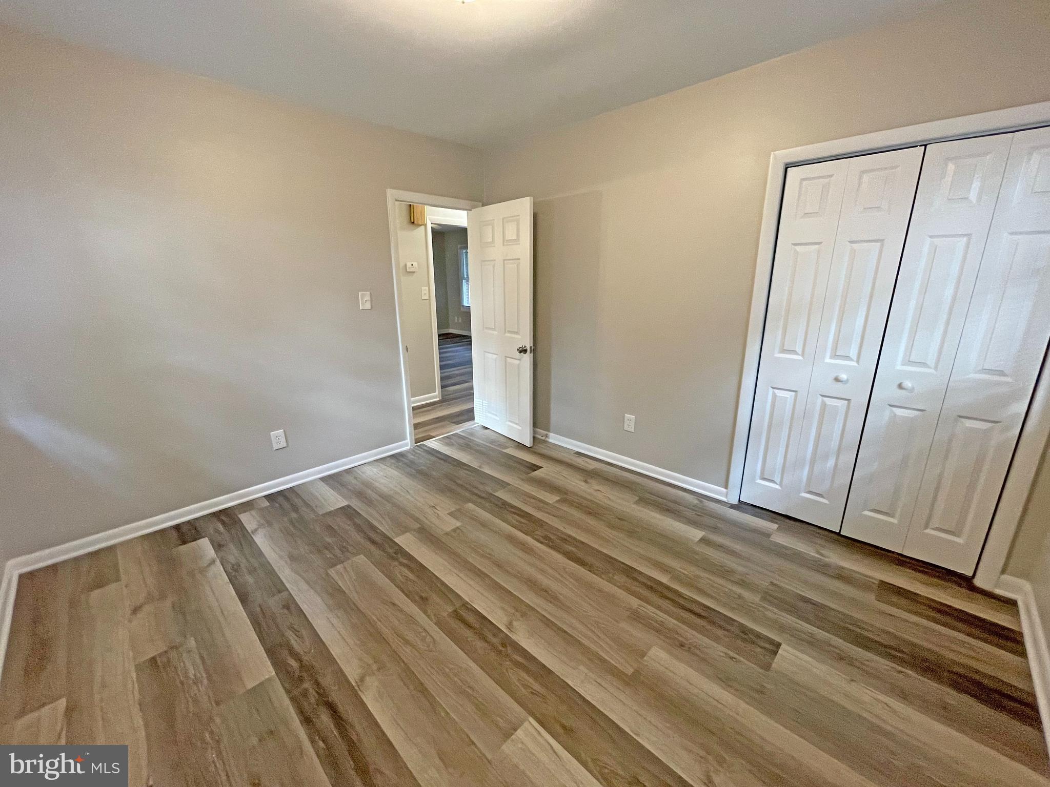 1013 Sharon Ln