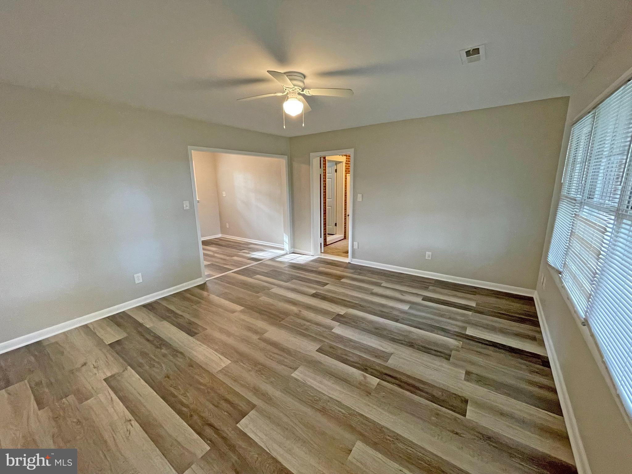 1013 Sharon Ln