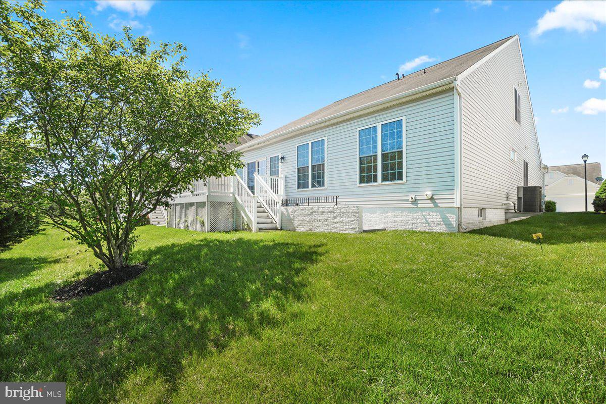 830 Horseshoe Ln #166
