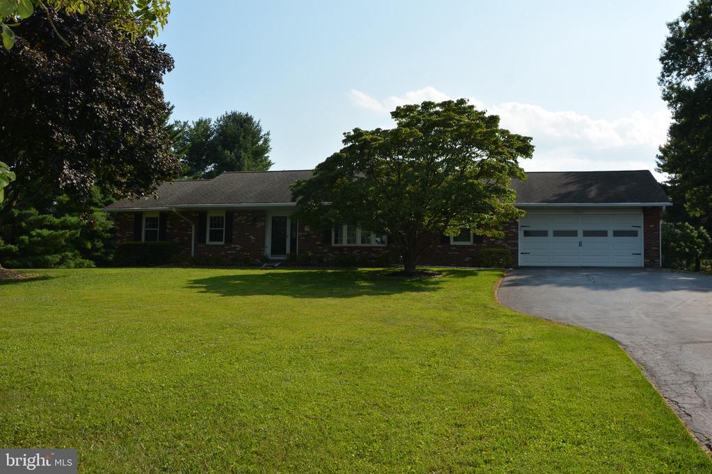 1149 HOODS MILL RD