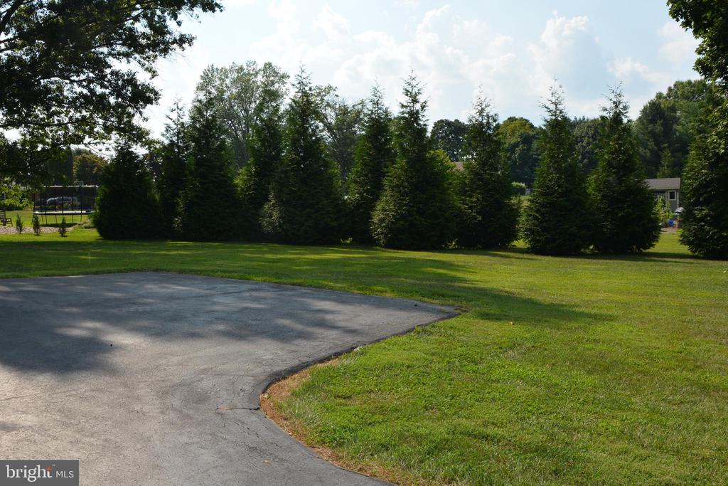 1149 HOODS MILL RD