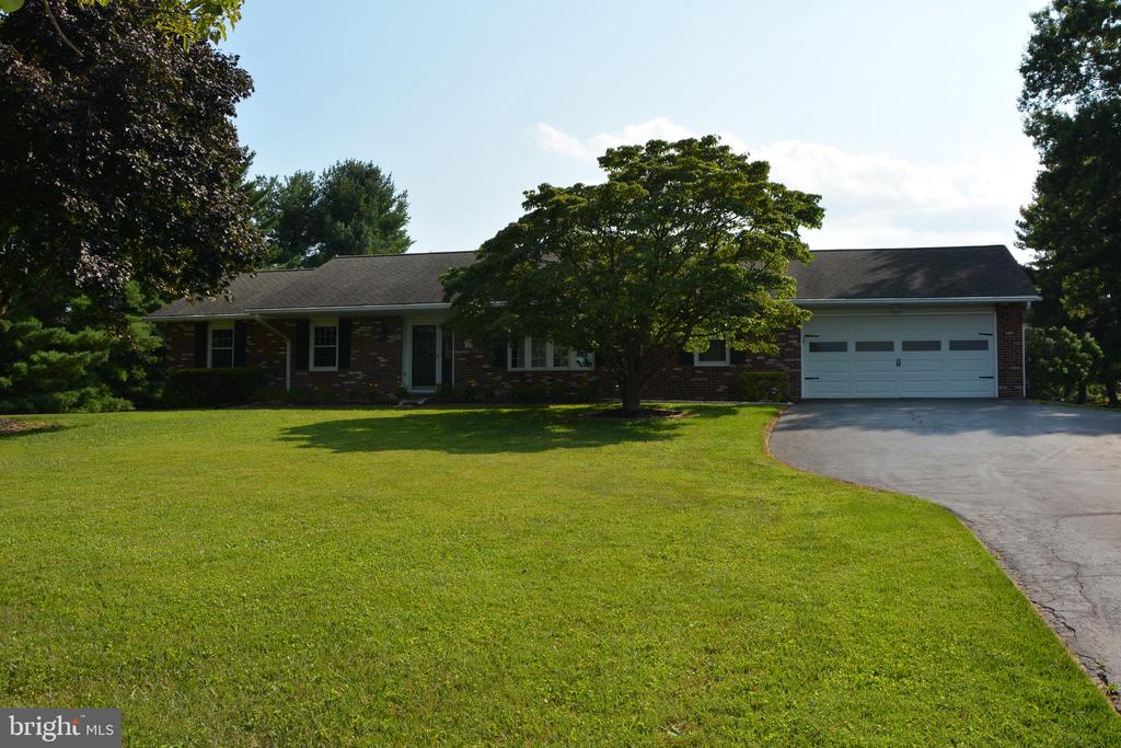 1149 HOODS MILL RD