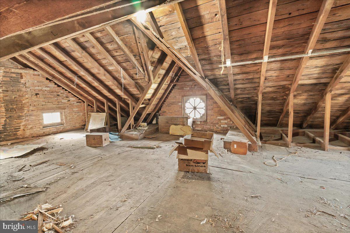 431 McKinstrys Mill Rd