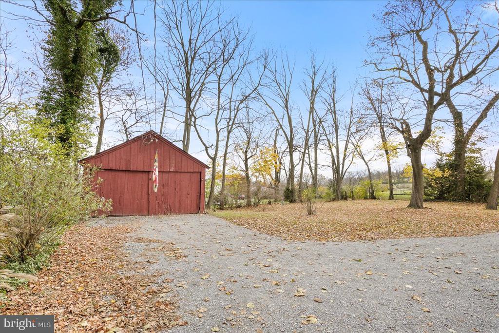 431 McKinstrys Mill Rd