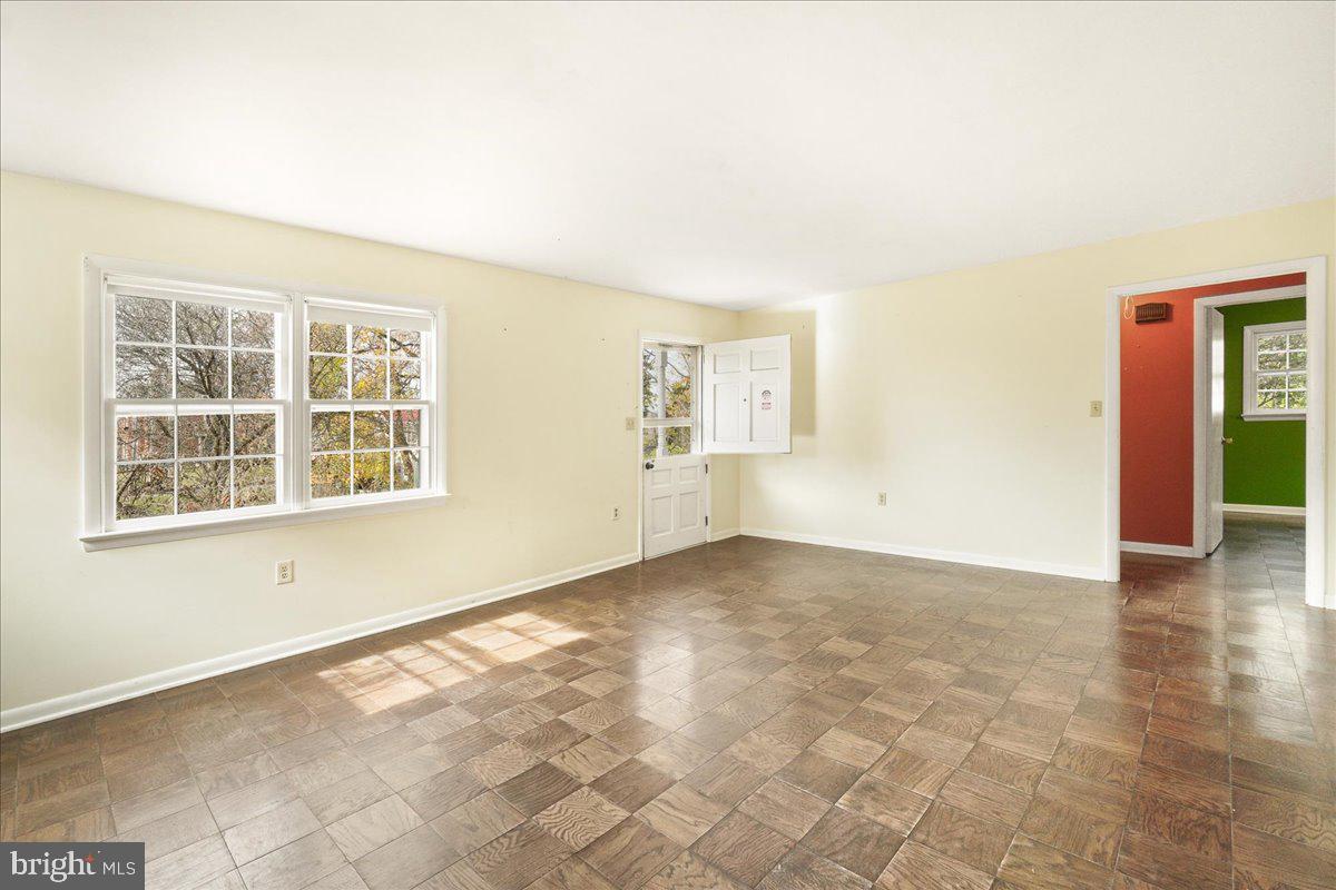 431 McKinstrys Mill Rd