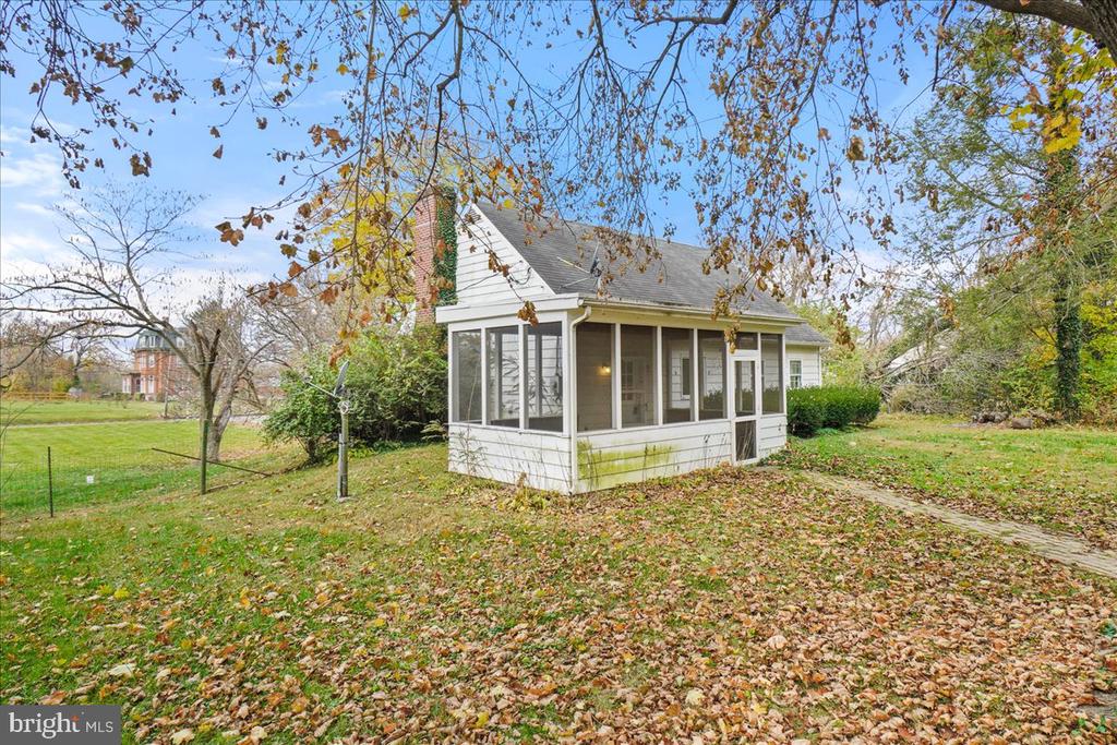 431 McKinstrys Mill Rd