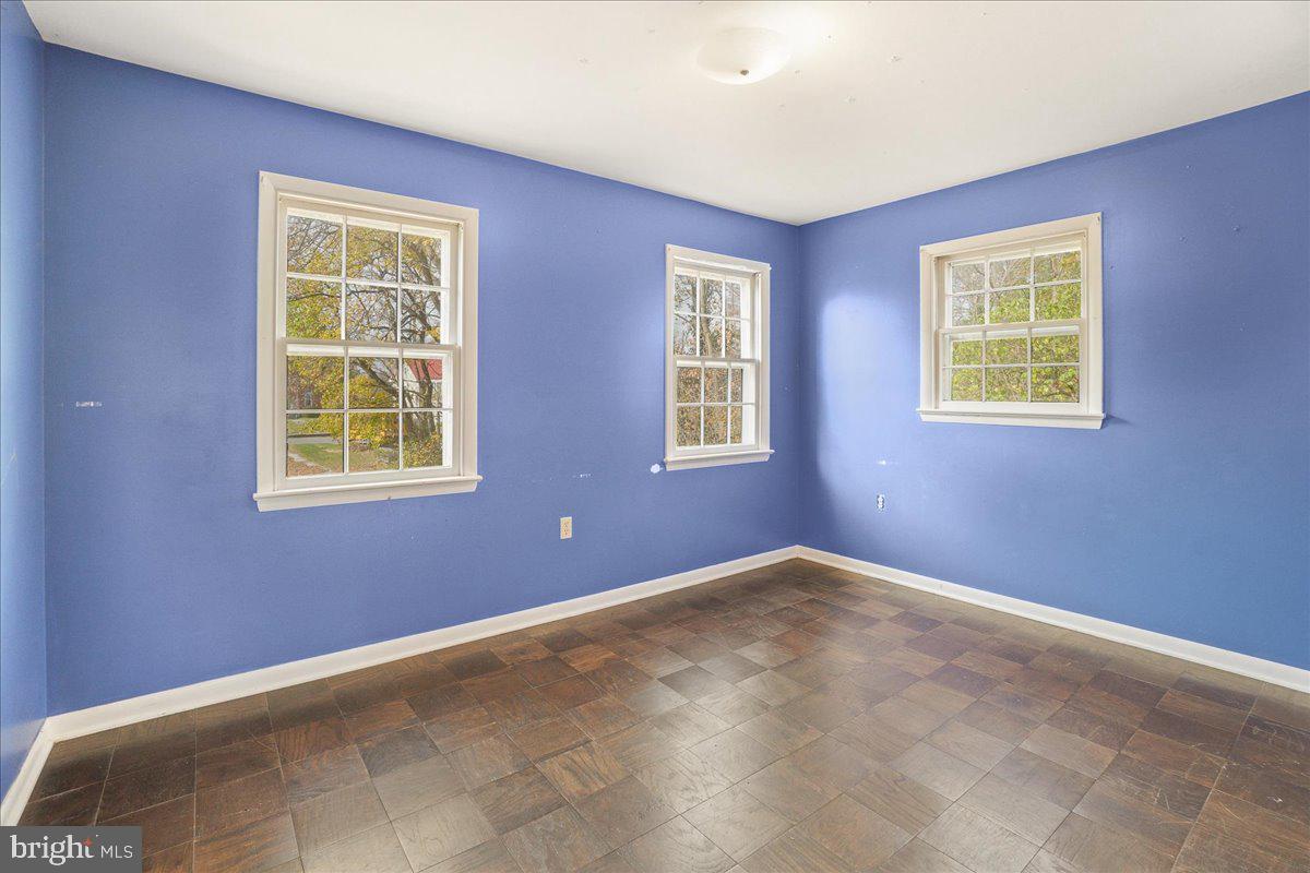 431 McKinstrys Mill Rd