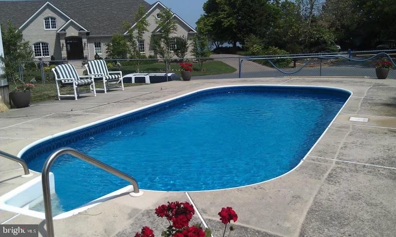 503 Sandy Hill Rd
