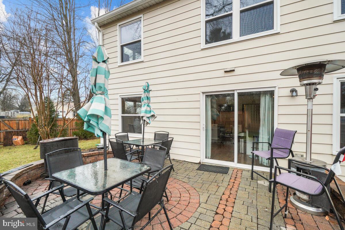 8514 Adventure Ct