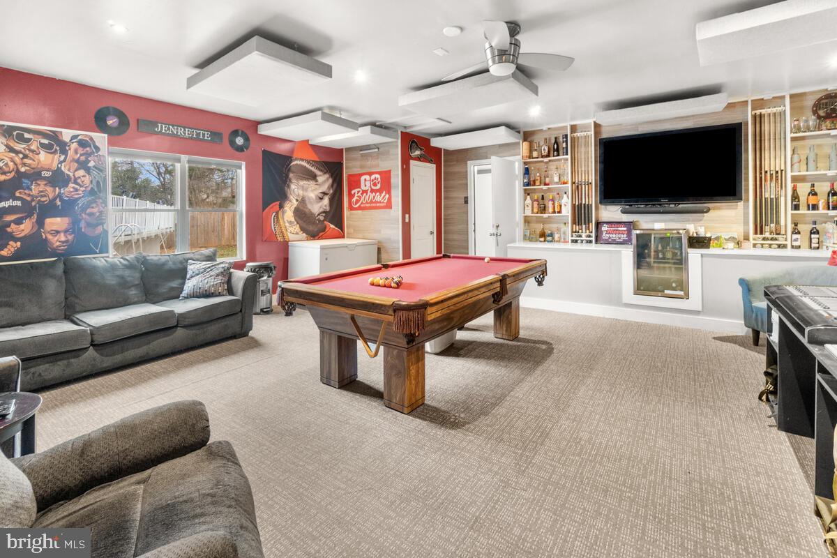 8514 Adventure Ct