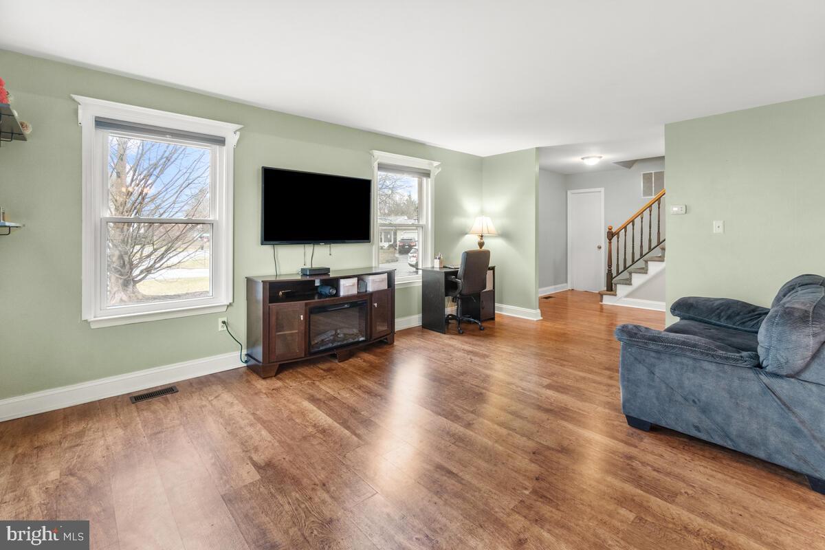 8514 Adventure Ct