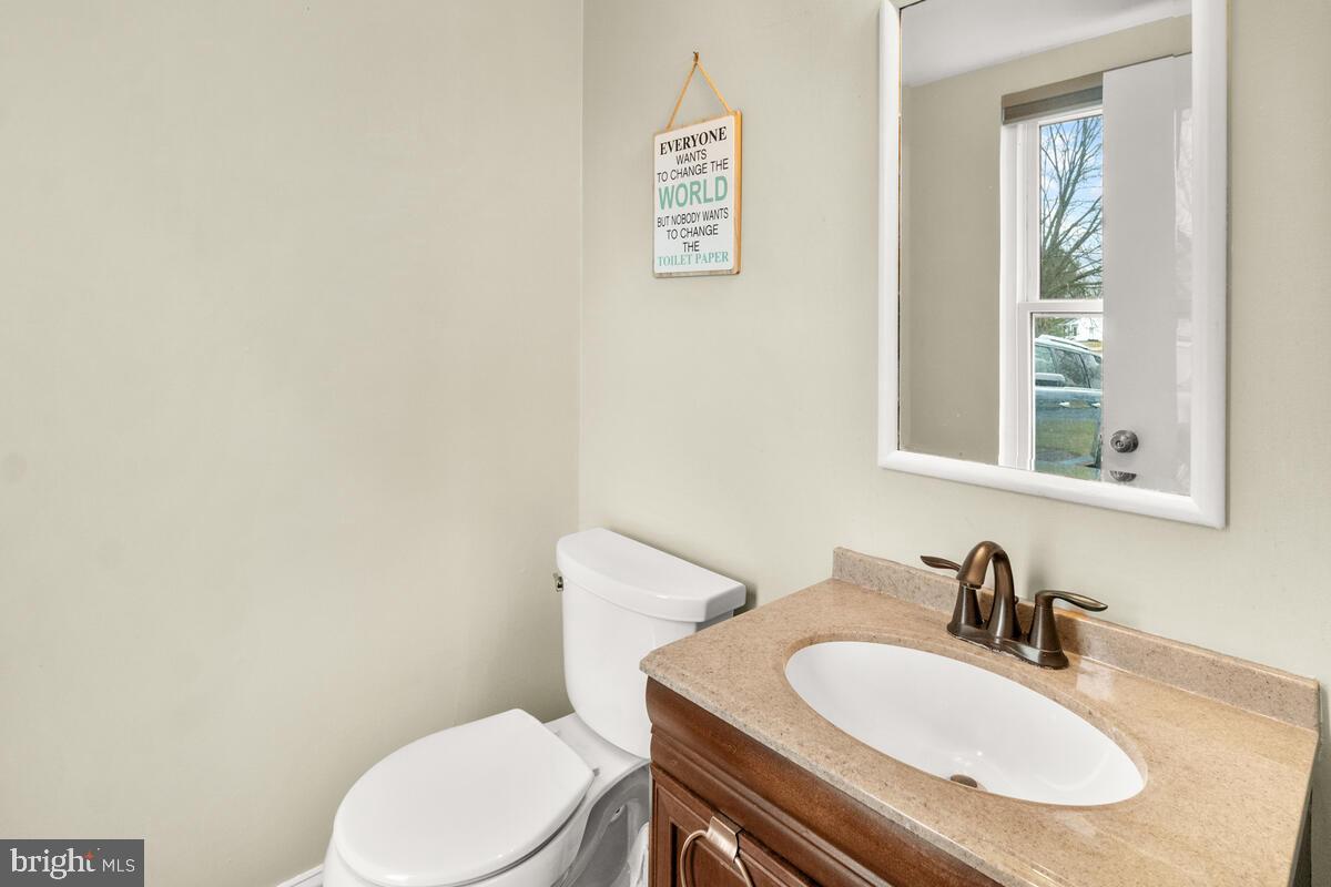 8514 Adventure Ct