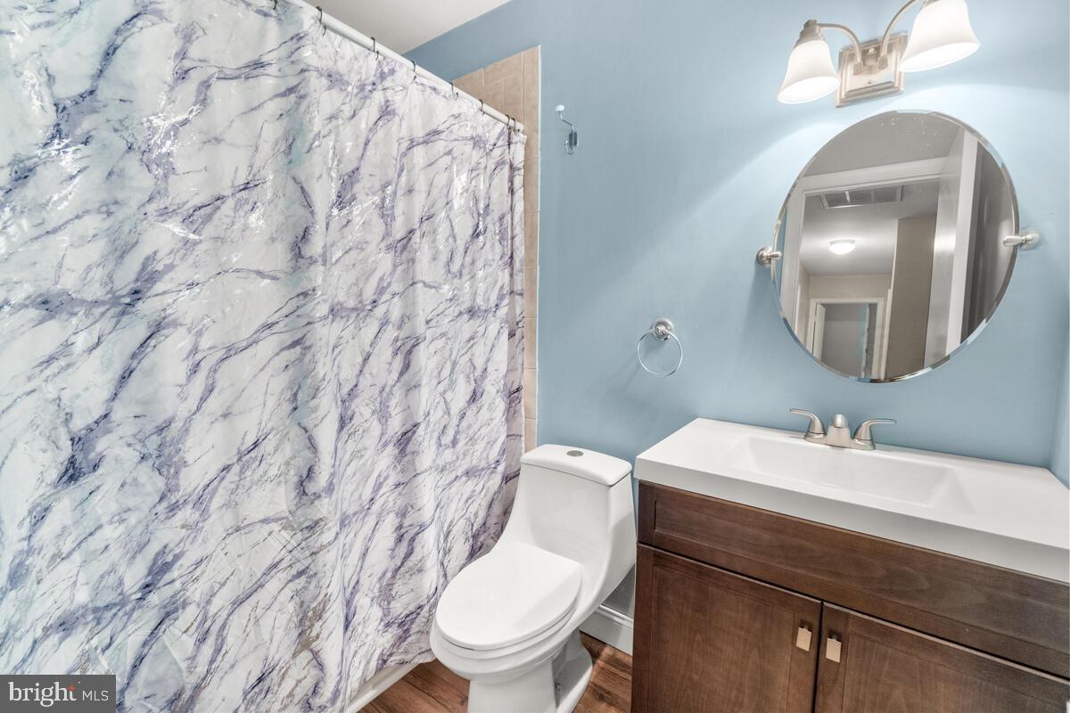 8514 Adventure Ct