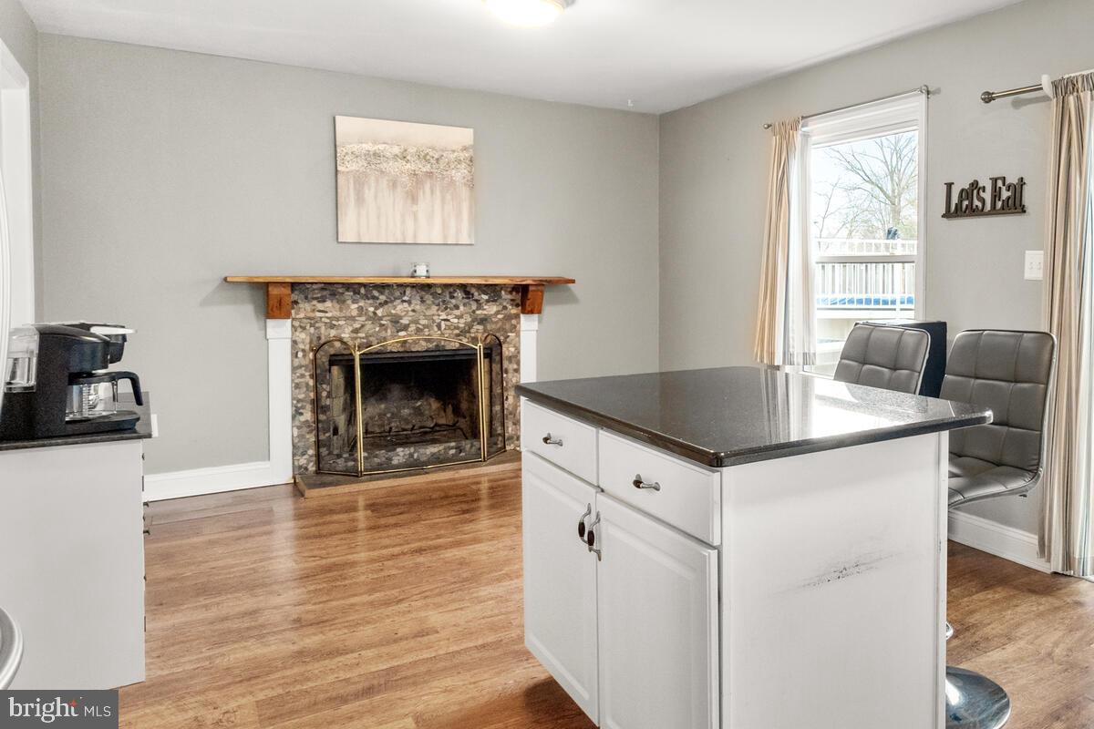 8514 Adventure Ct