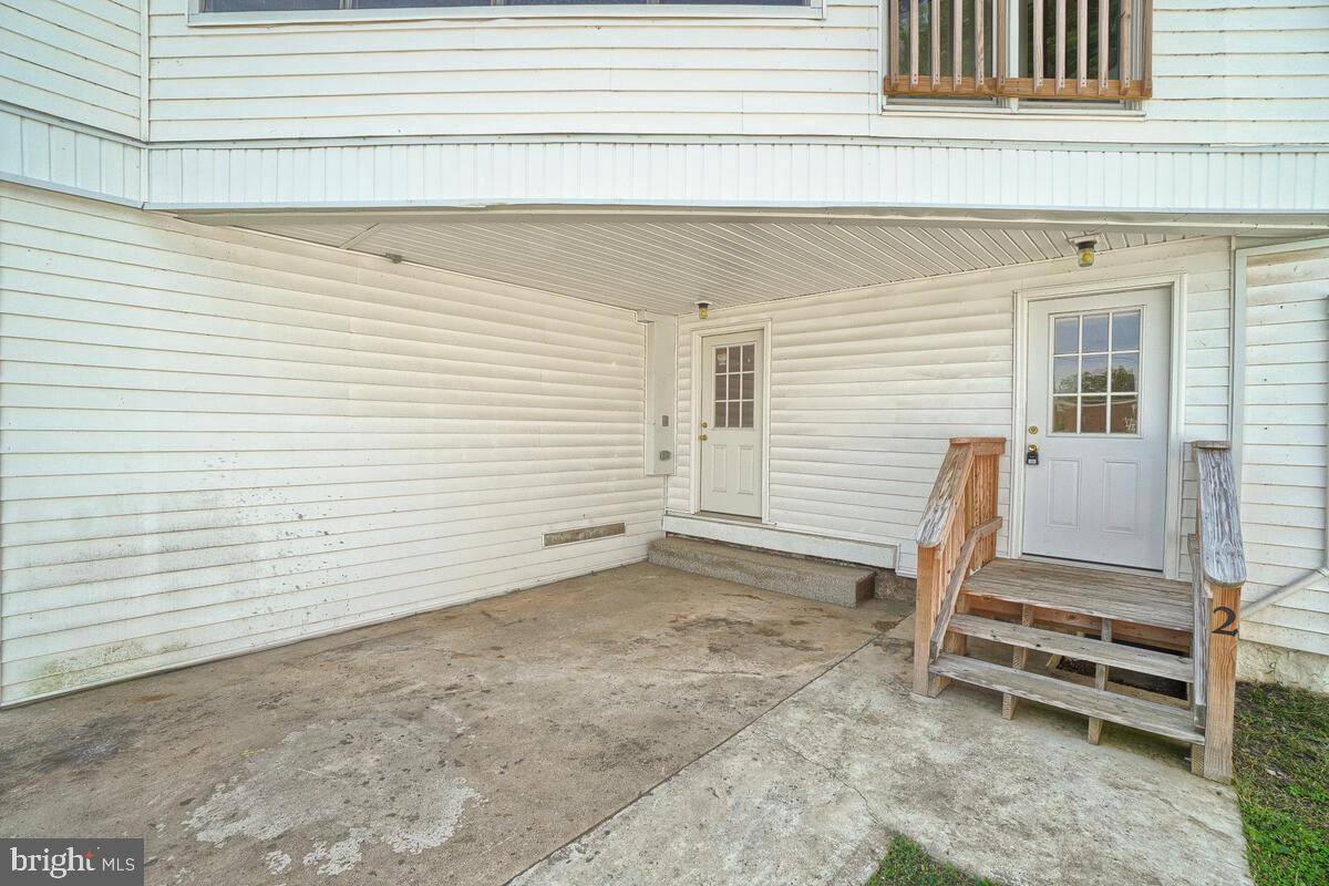 419 Main St