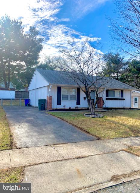 284 Pinoak Dr