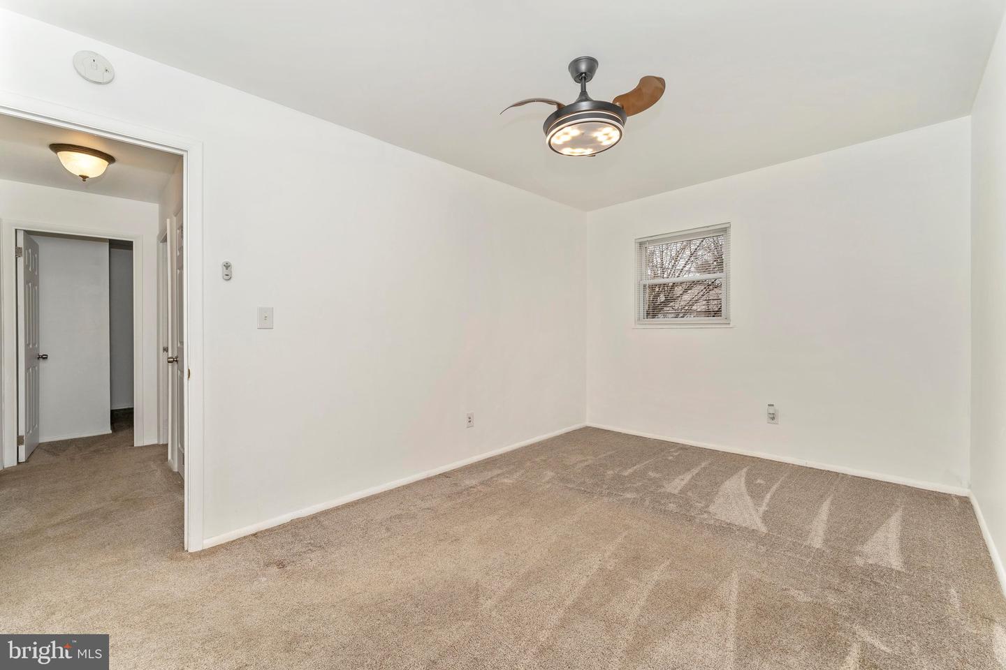 284 Pinoak Dr