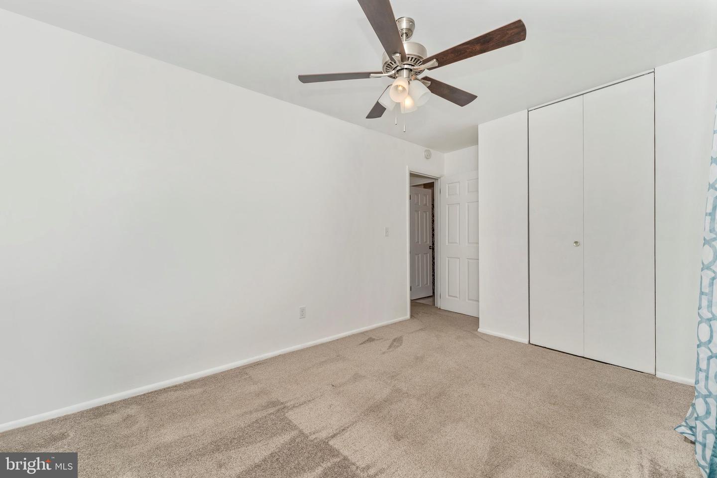 284 Pinoak Dr