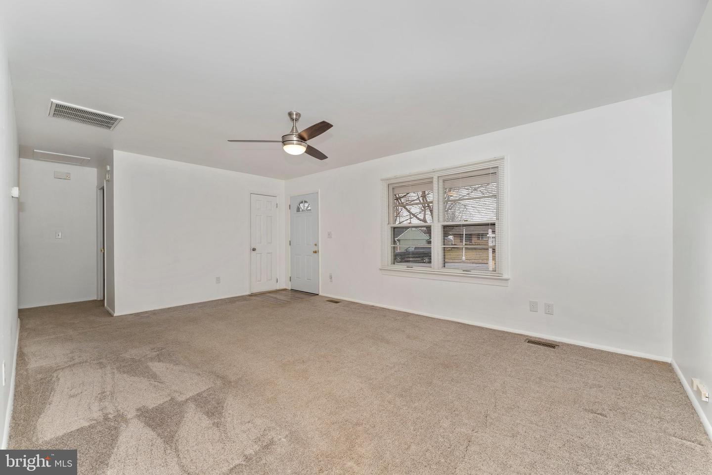 284 Pinoak Dr