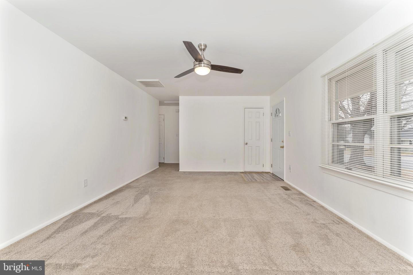 284 Pinoak Dr