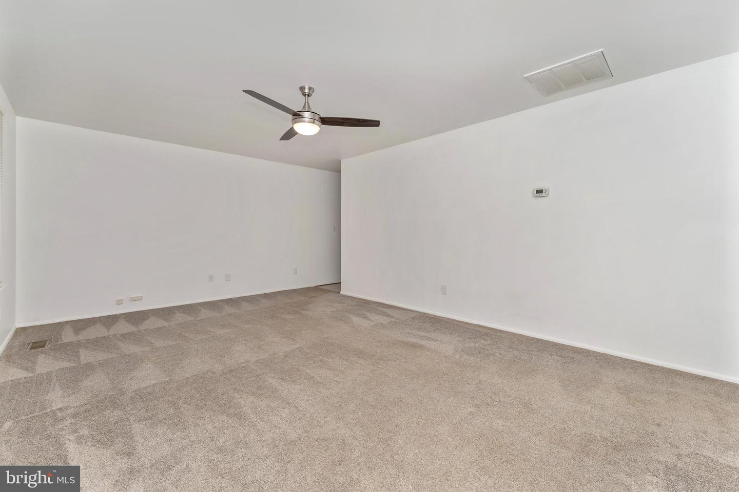 284 Pinoak Dr
