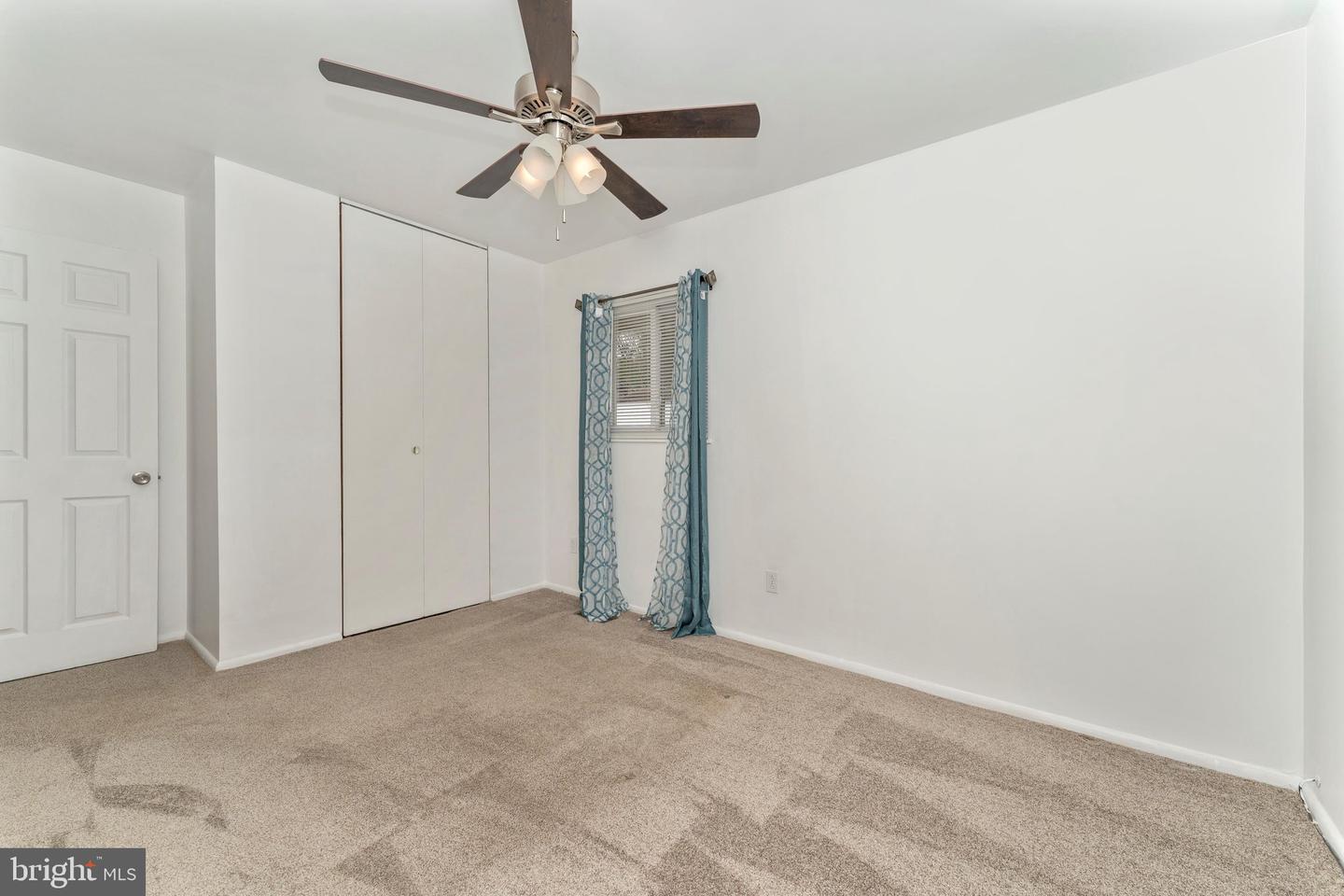 284 Pinoak Dr