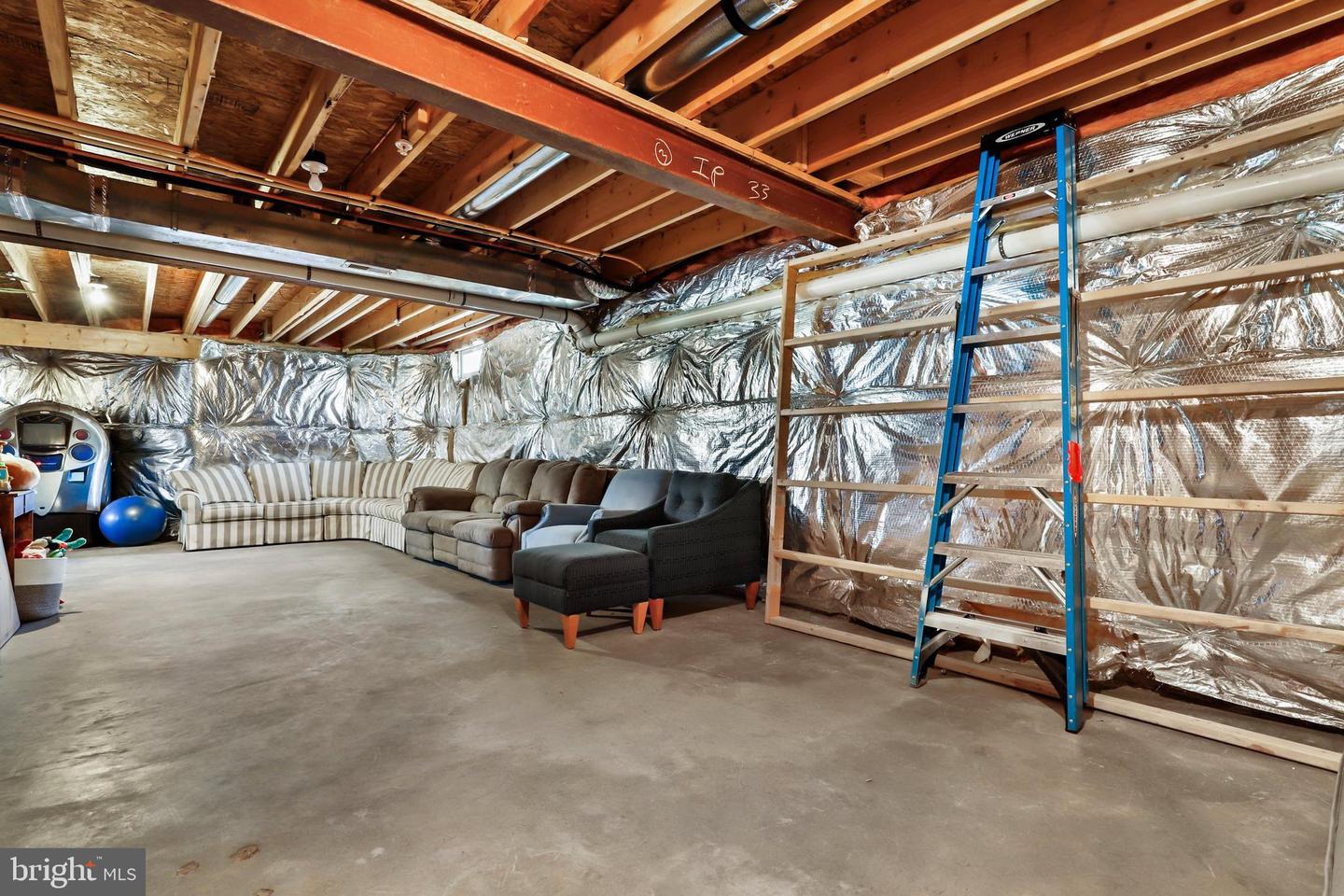1451 Ramblewood Dr