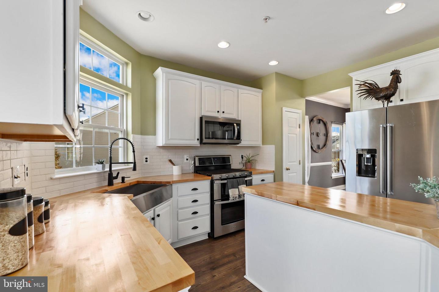 1451 Ramblewood Dr