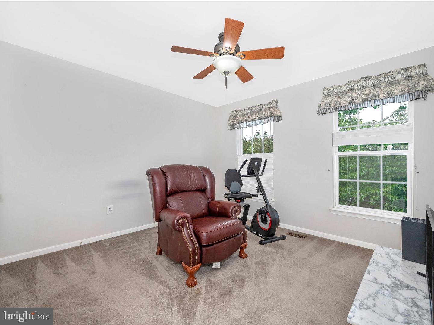 1903 Moran Dr