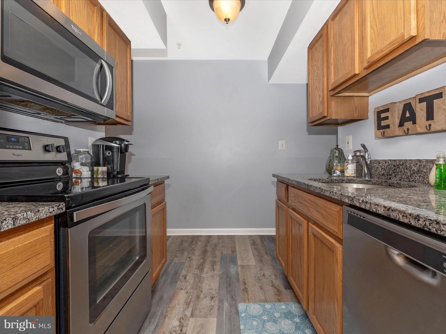 118 N Altamont Ave