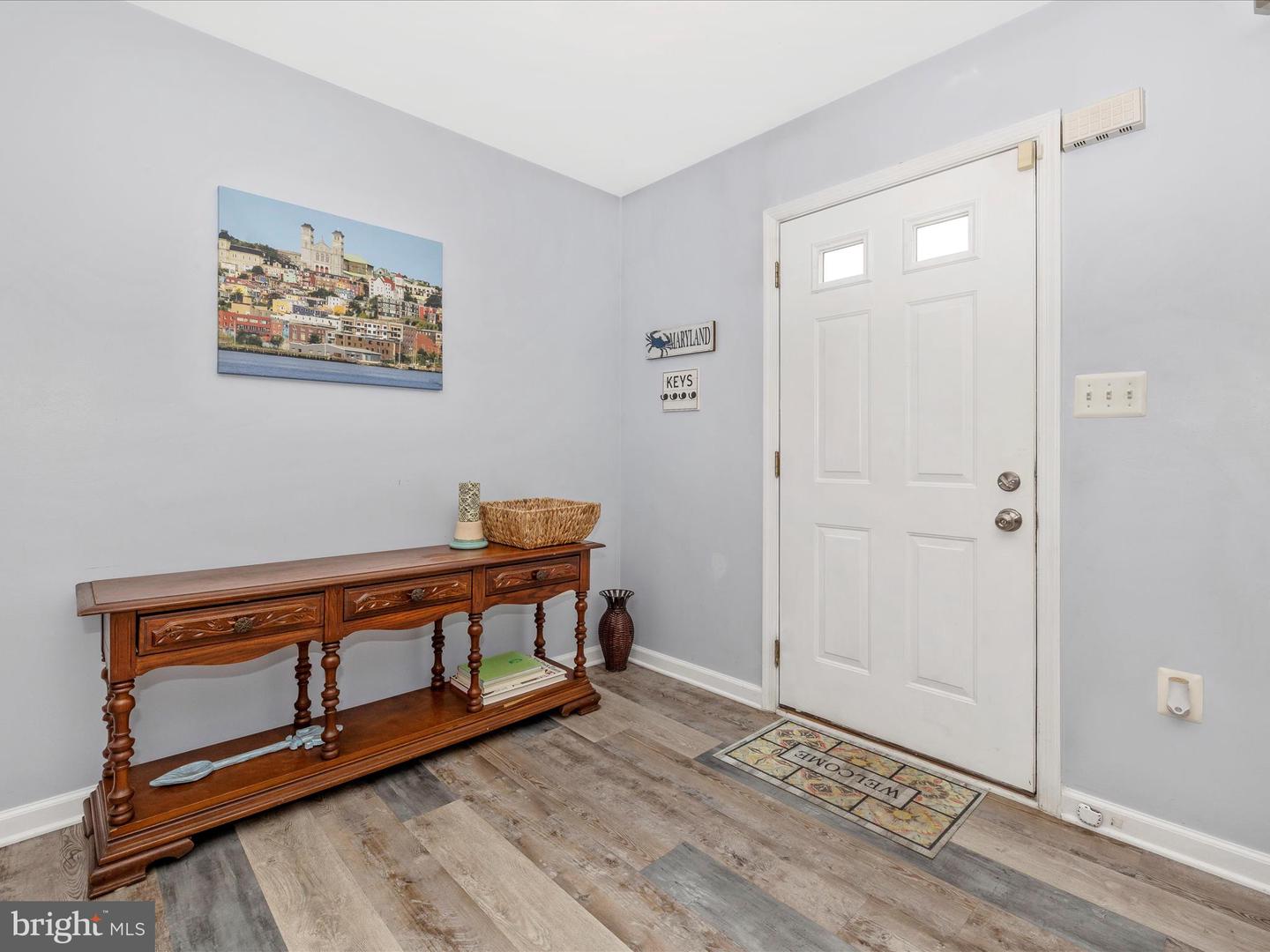 118 N Altamont Ave